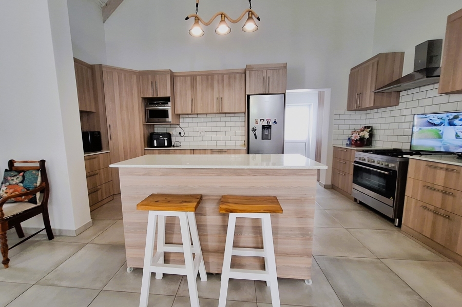 3 Bedroom Property for Sale in Lampiesbaai Western Cape